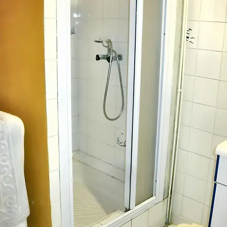 Maison Accueillante A 45 M² Avec Jardin Prive *